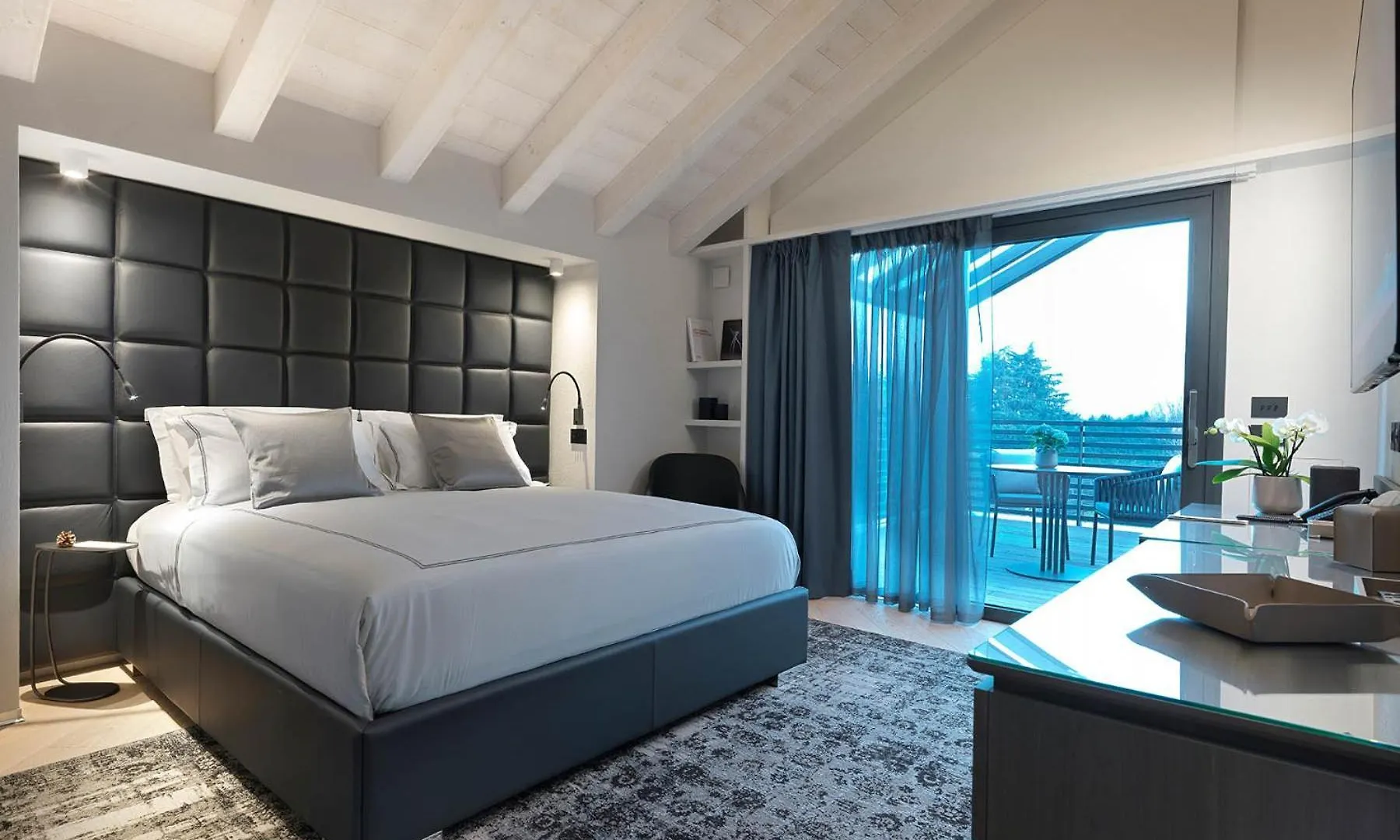 Hotel Ca' Apollonio Heritage Romano D'Ezzelino